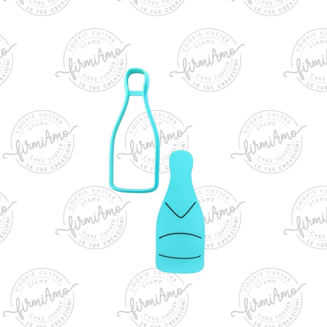 Flasche Sekt verschüttet