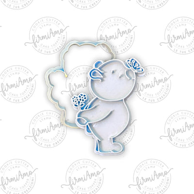 Orso con farfalla