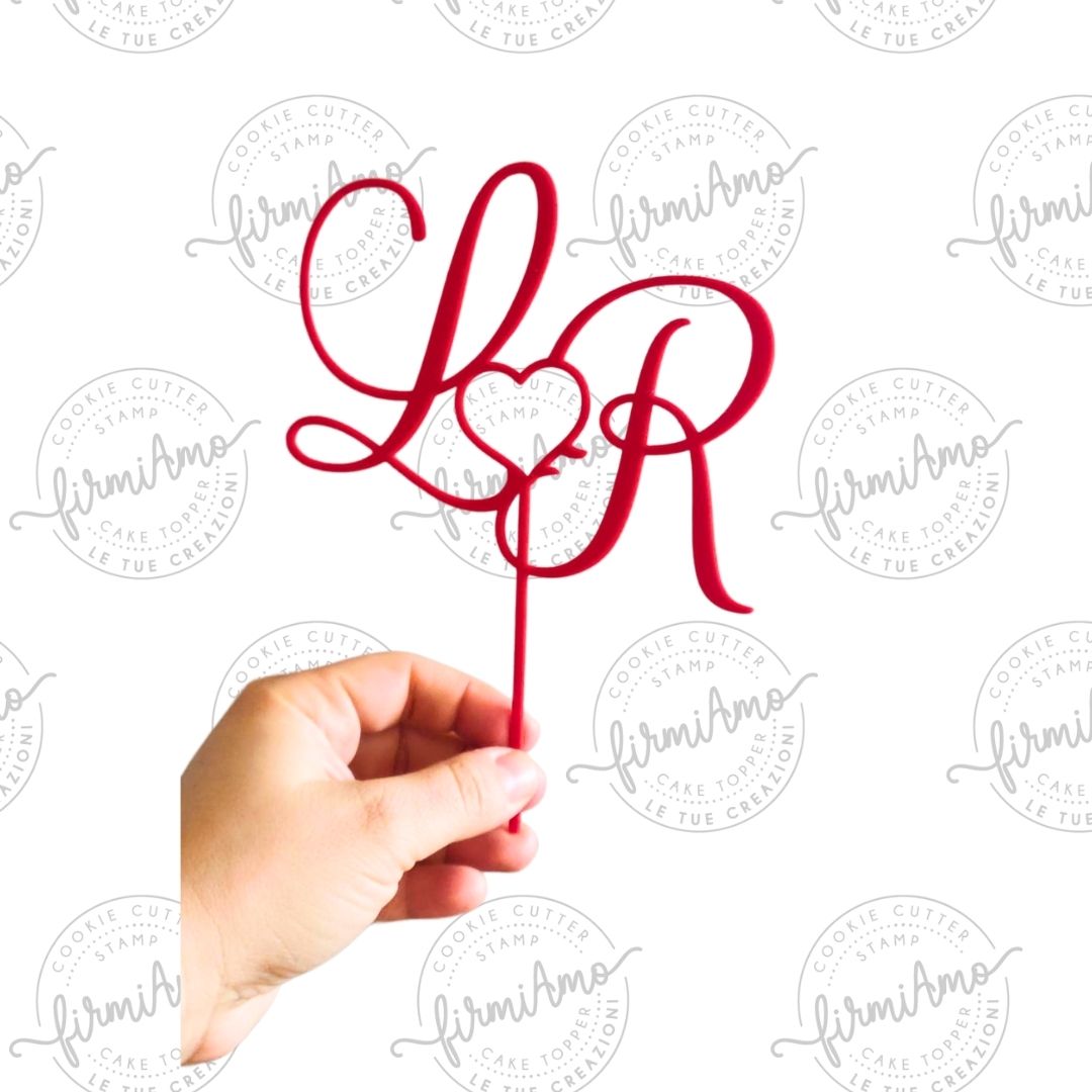 INITIALS PERSONNALISÉES EN PLASTIQUE