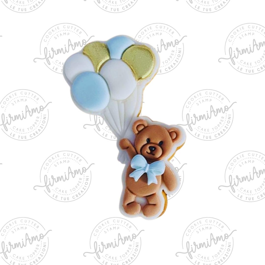 Ourson avec ballons